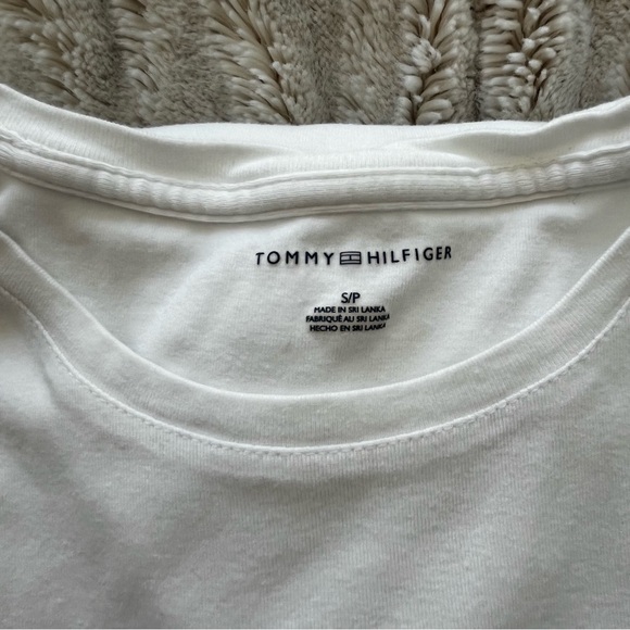 White Tee Bundle ❤️ - Picture 4 of 4